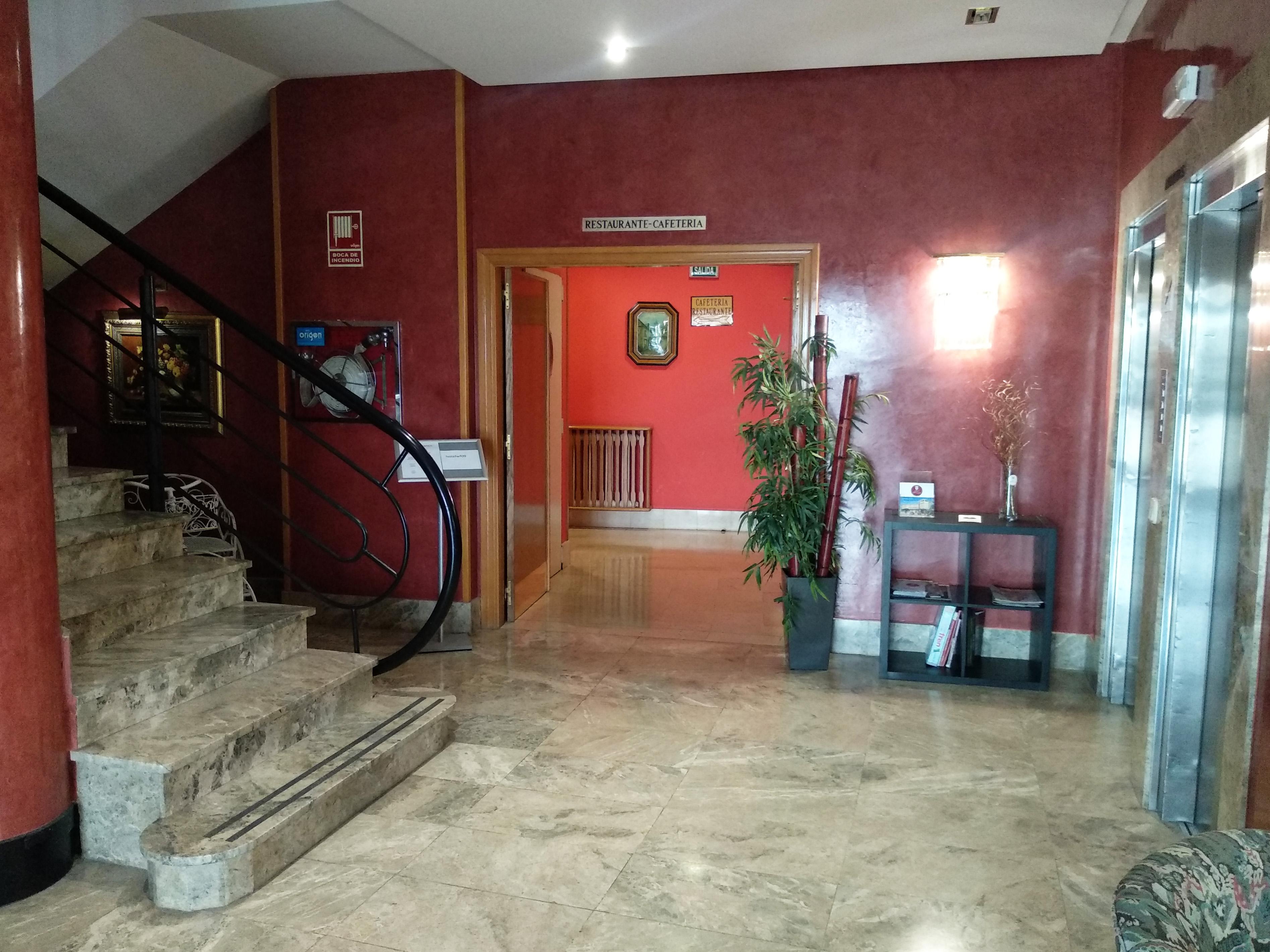 Hotel Helmantico Villares de la Reina Екстер'єр фото