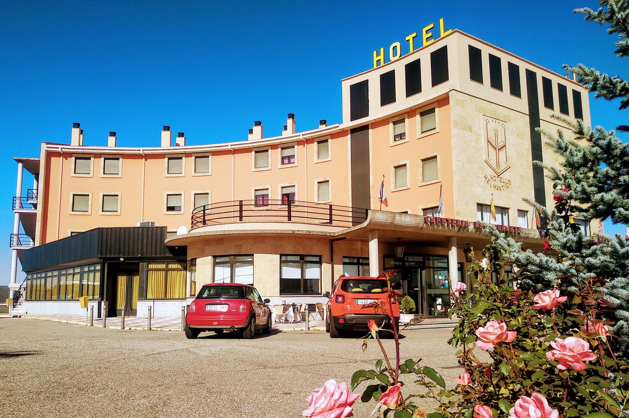 Hotel Helmantico Villares de la Reina Екстер'єр фото