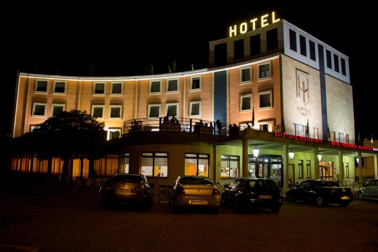 Hotel Helmantico Villares de la Reina Екстер'єр фото