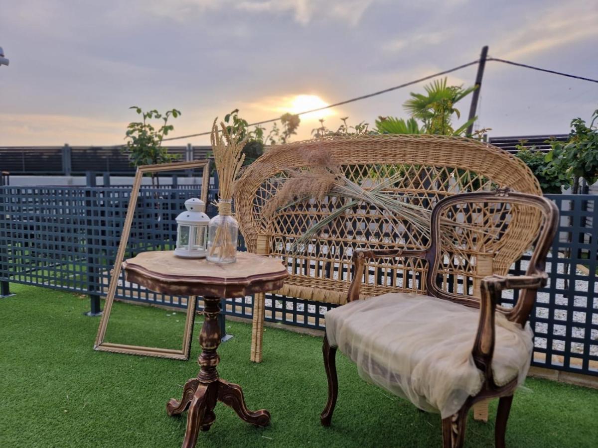Hotel Helmantico Villares de la Reina Екстер'єр фото